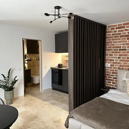 Fain Apartment